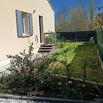 Dom wakacyjny 3 Etoiles Avec Jardin Et Parking Proche Libourne Emilion Et Bordeaux Le Ptit Coin De Soleil 1 A 6 Personnes