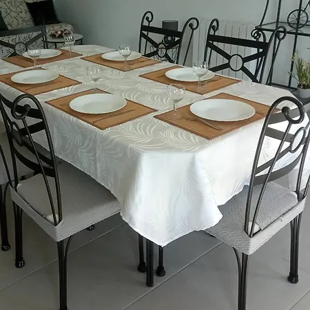 Holiday home Meuble De Tourisme Classe 3 Etoiles Le Ptit Coin De Soleil - Ciers D'abzac *
