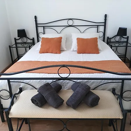 Ferienhaus 3 Etoiles Jardin Clos Parking Proche Emilion *