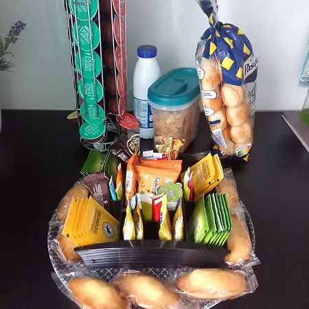 Dom wakacyjny 3 Etoiles Avec Jardin Et Parking Proche Libourne Emilion Et Bordeaux Le Ptit Coin De Soleil 1 A 6 Personnes Saint-Ciers-d'Abzac