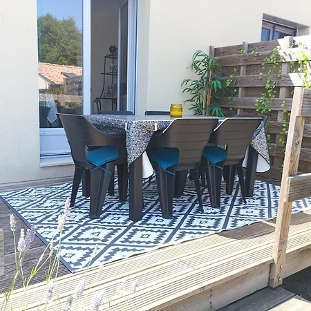 3 Etoiles Jardin Clos Parking Proche Emilion