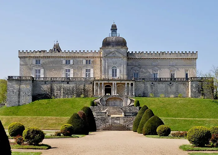 3 Etoiles Avec Jardin Et Parking Proche Libourne Emilion Et Bordeaux Le Ptit Coin De Soleil 1 A 6 Personnes Holiday home *