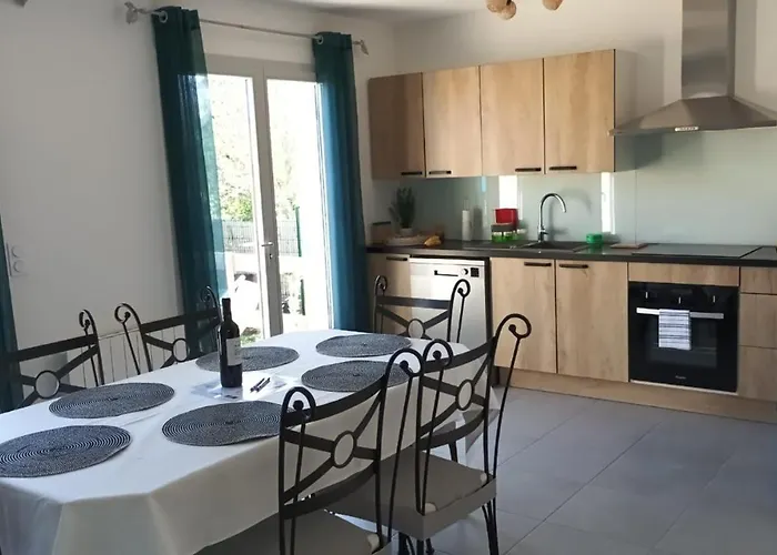 3 Etoiles Avec Jardin Et Parking Proche Libourne Emilion Et Bordeaux Le Ptit Coin De Soleil 1 A 6 Personnes