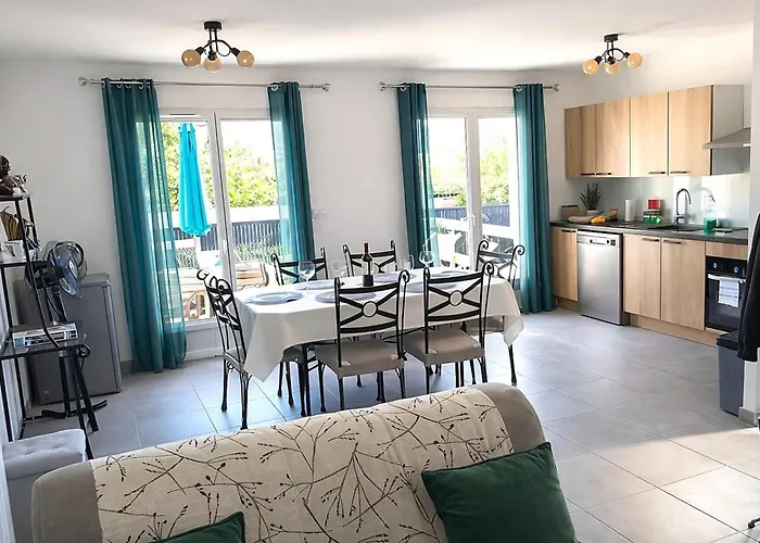 3 Etoiles Avec Jardin Et Parking Proche Libourne Emilion Et Bordeaux Le Ptit Coin De Soleil 1 A 6 Personnes *